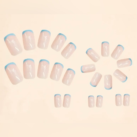 24 Pink & Blue Short Square Fake Press On Nails Kit - Picture 3 of 3